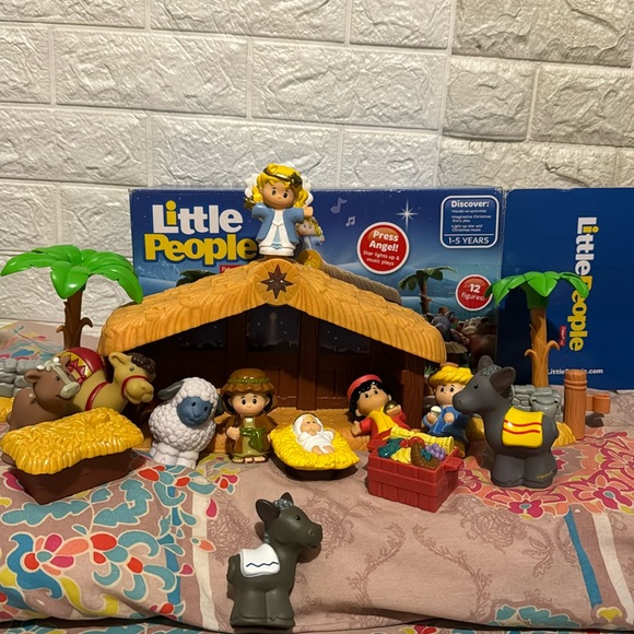 Little People Deluxe Christmas Story Nativity Set With Music